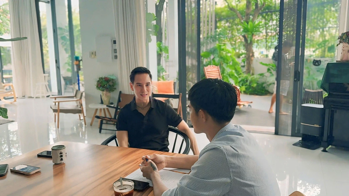 Lê Tuấn Khang lộ diện sau khi trốn, Lý Hải quay xe mời lên nhà làm 1 việc? - Hình 4