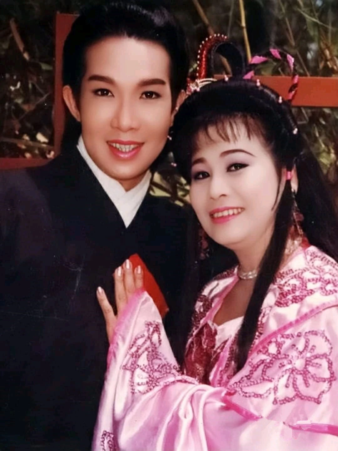 Lộ tung tích Huy chương vàng của Vũ Linh từng bị trộm, ai là người lấy? - Hình 5