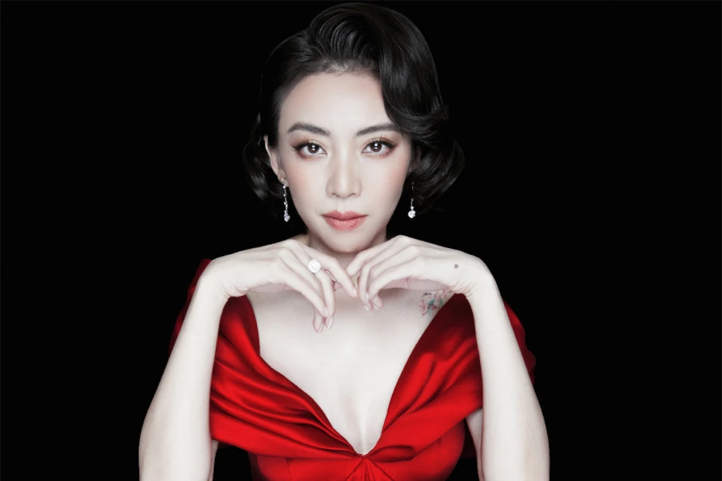 Thu Trang: Từng bị mỉa kém sắc nay là đối thủ Trấn Thành, có gia thế cực khủng - Hình 1