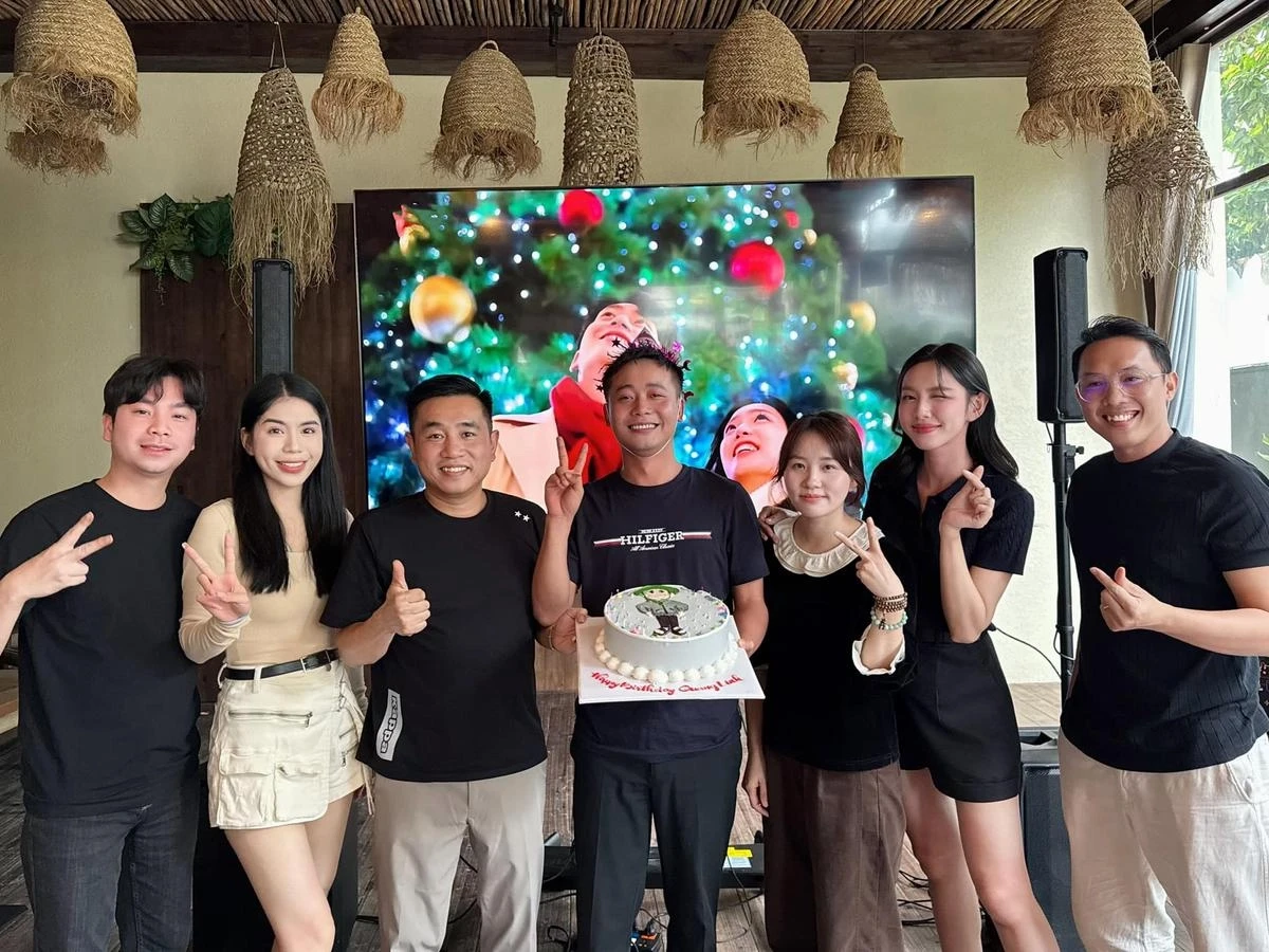 Quang Linh thay đầu đỏ chót, Thùy Tiên rộ động thái bênh chằm chặp? - Hình 4