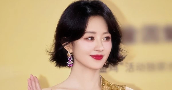 Triệu Lệ Dĩnh hoàn lương thành tomboy, 60M fan ngã ngửa, visual lạ cỡ nào? - Hình 6