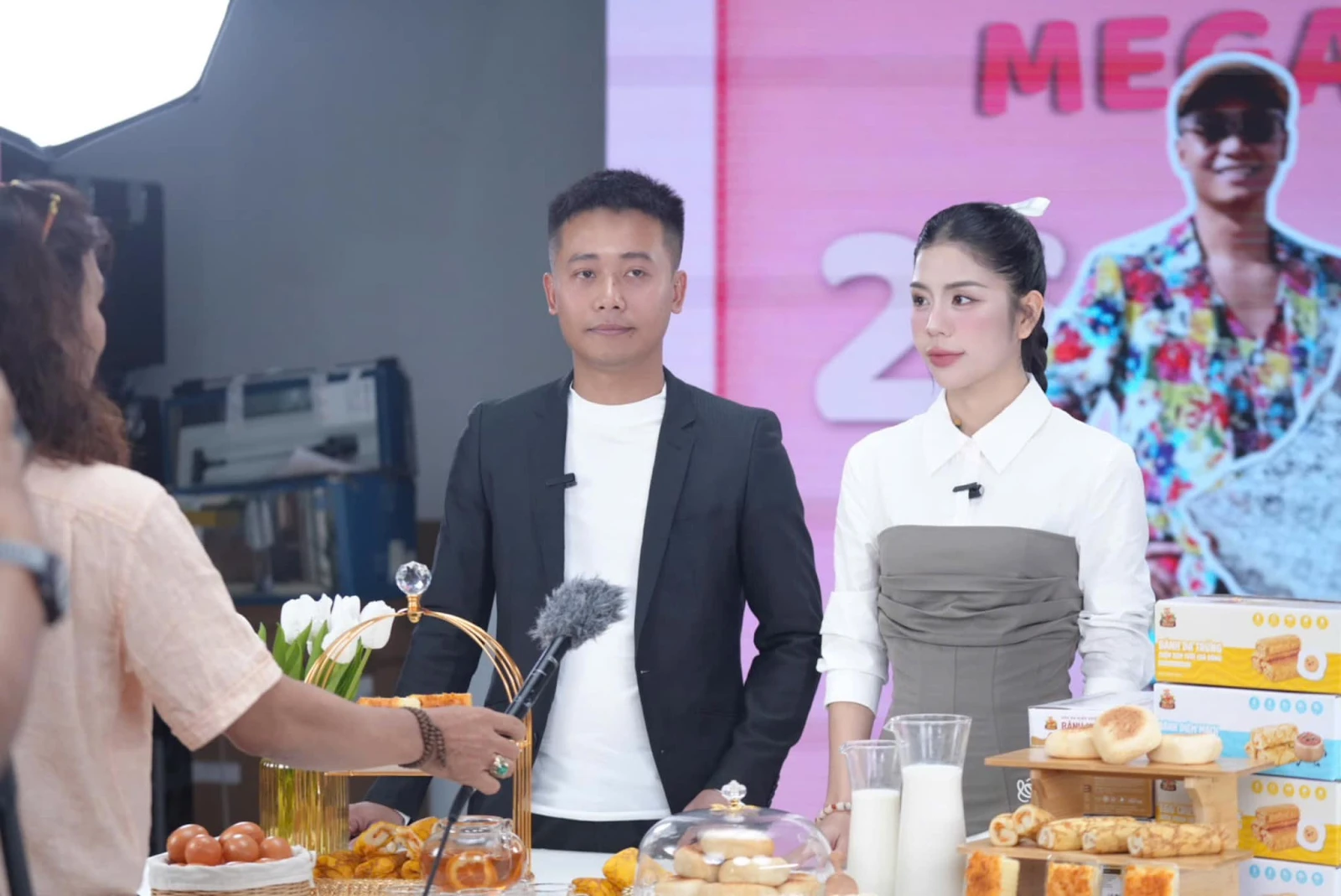 Hằng Du Mục bị tiểu nhân chơi xấu, dùng mưu hèn kế bẩn hại, phát ngôn nghiệp quả - Hình 4