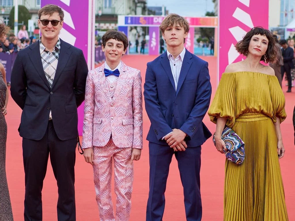 Joseph Meek: sao nhí 2k8 của Baby Driver ra đi sau va chạm văng khỏi xe là ai? - Hình 6