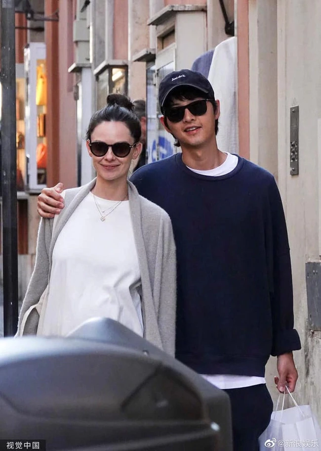 Song Joong Ki bị vợ mắng, vợ cũ mượn gió bẻ măng phủ nhận tin đồn yêu đương - Hình 4