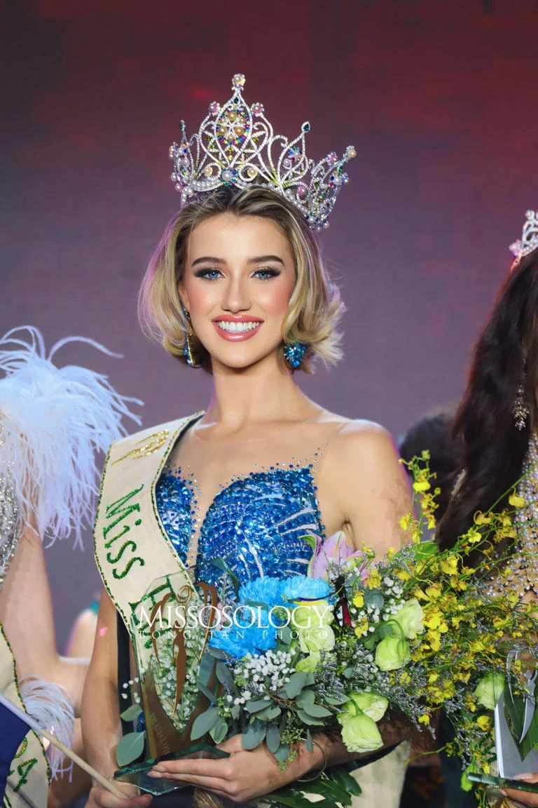 Jessica Lane: Mỹ nhân làm nên lịch sử Australia, đăng quang Miss Earth 2024 - Hình 5