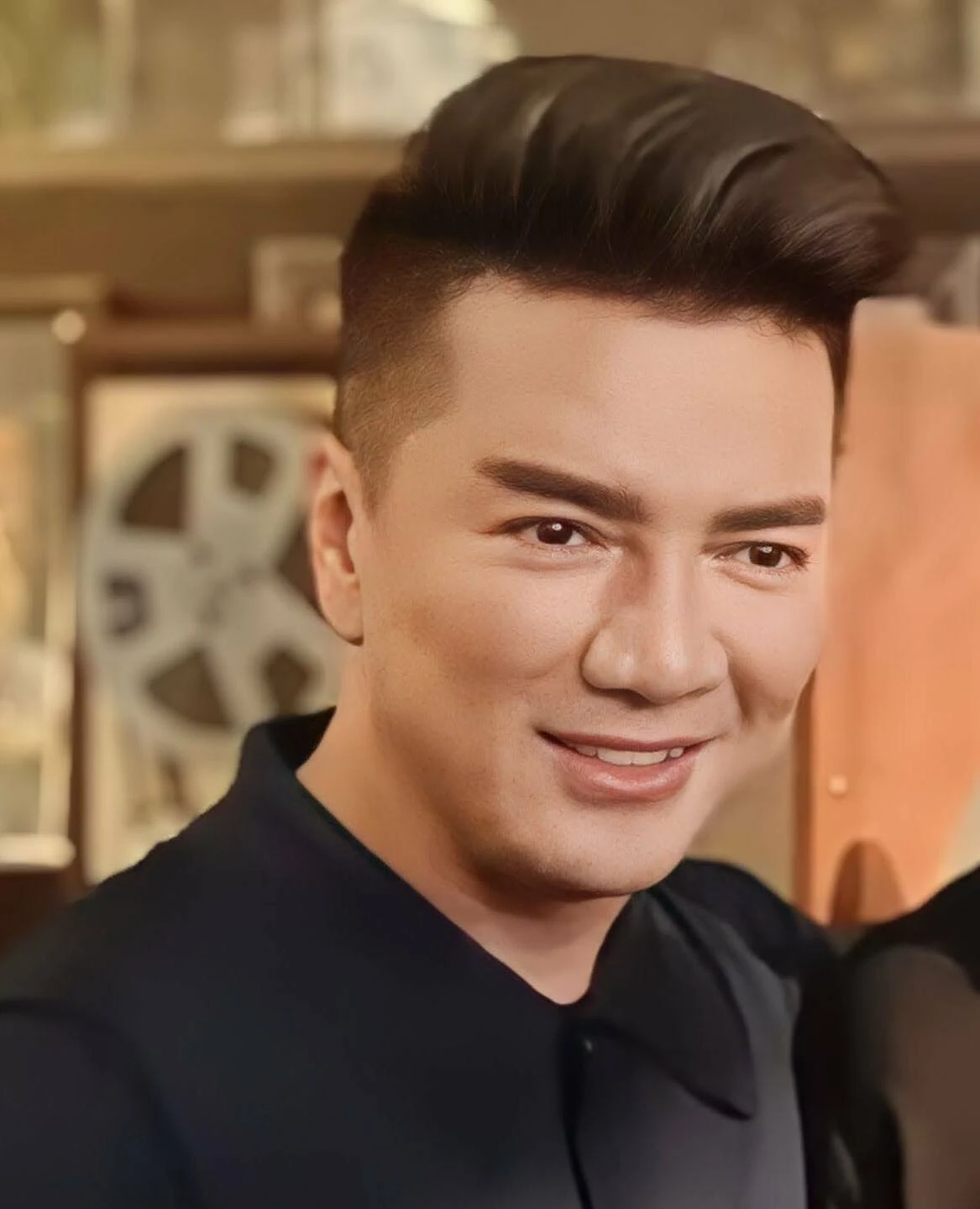 Em ruột Hoài Linh ăn mừng, làm lộ thế lực giúp Mr.Đàm và tỷ phú Mỹ tạm hòa? - Hình 5