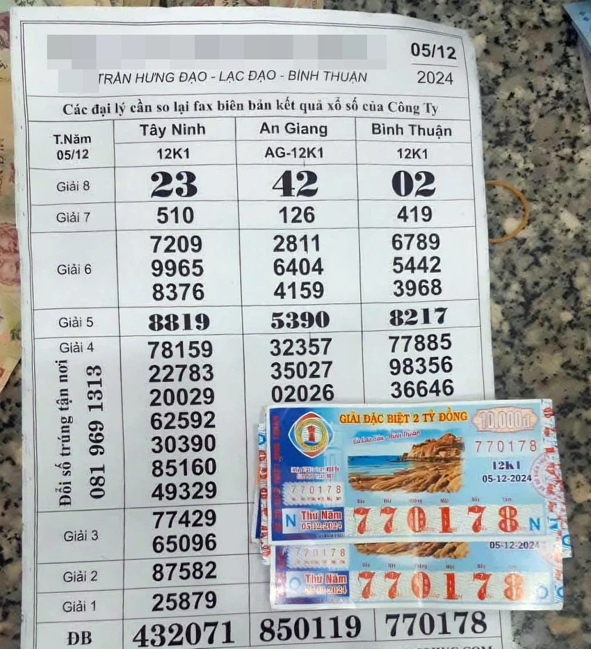 Gia đình 7 người trúng 14 tờ vé số ế, giải đặc biệt, lãnh trọn 34 tỷ - Hình 5