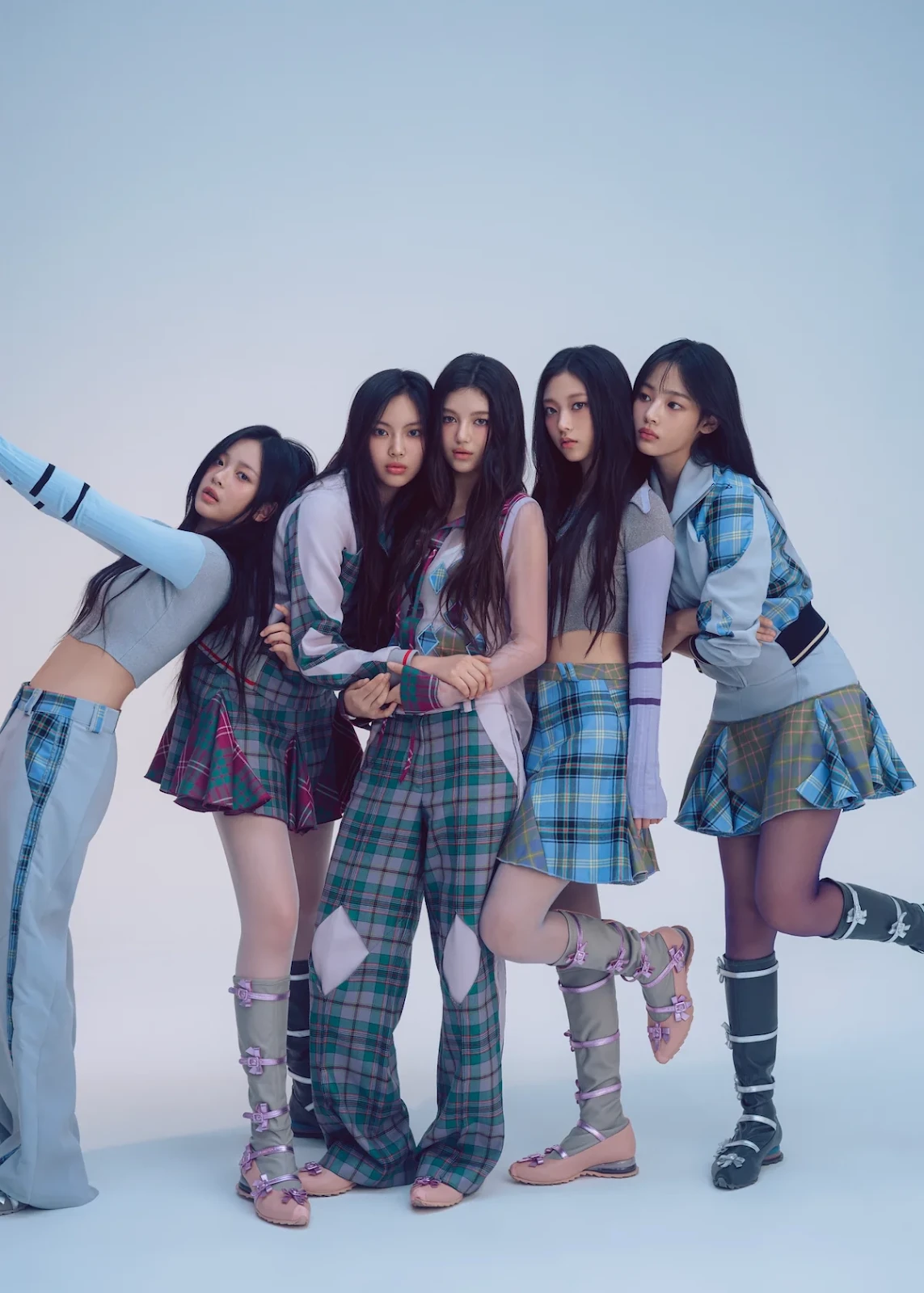 NewJeans bị hiệp hội Kpop tố ngang ngược, vô trách nhiệm, yêu cầu về lại ADOR - Hình 4