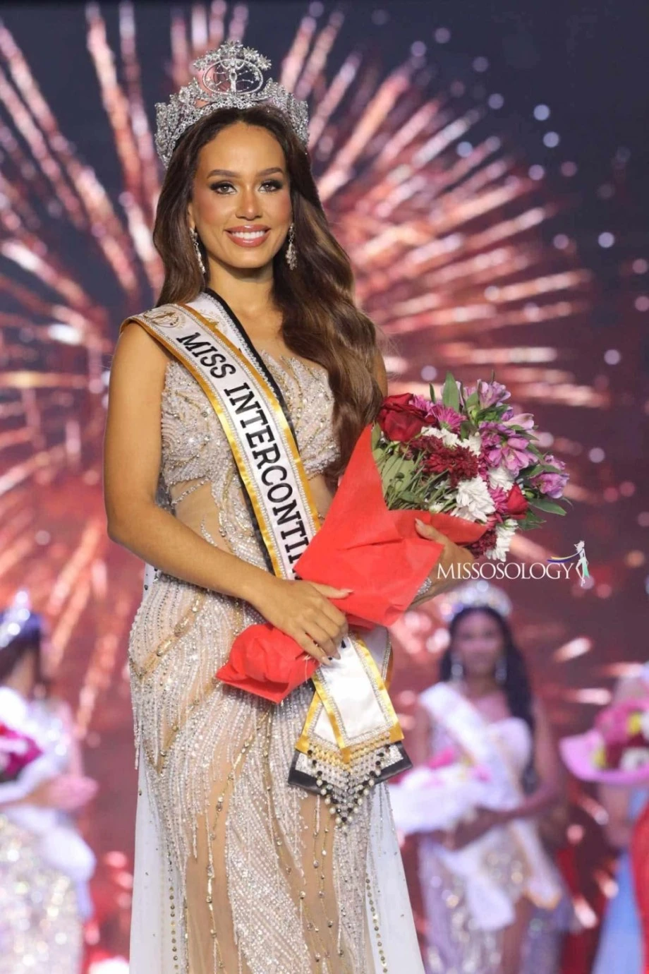 María D. Cepero: Mỹ nhân qua mặt Bùi Khánh Linh đăng quang Miss Intercontinental - Hình 1