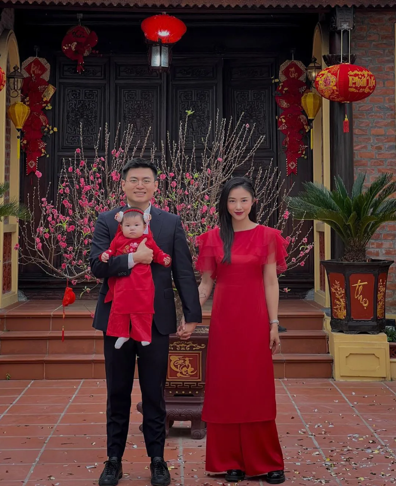 Pam Yêu Ơi: Cháu gái tập đoàn nổi tiếng, gây sốt với loạt meme siêu dễ thương - Hình 2