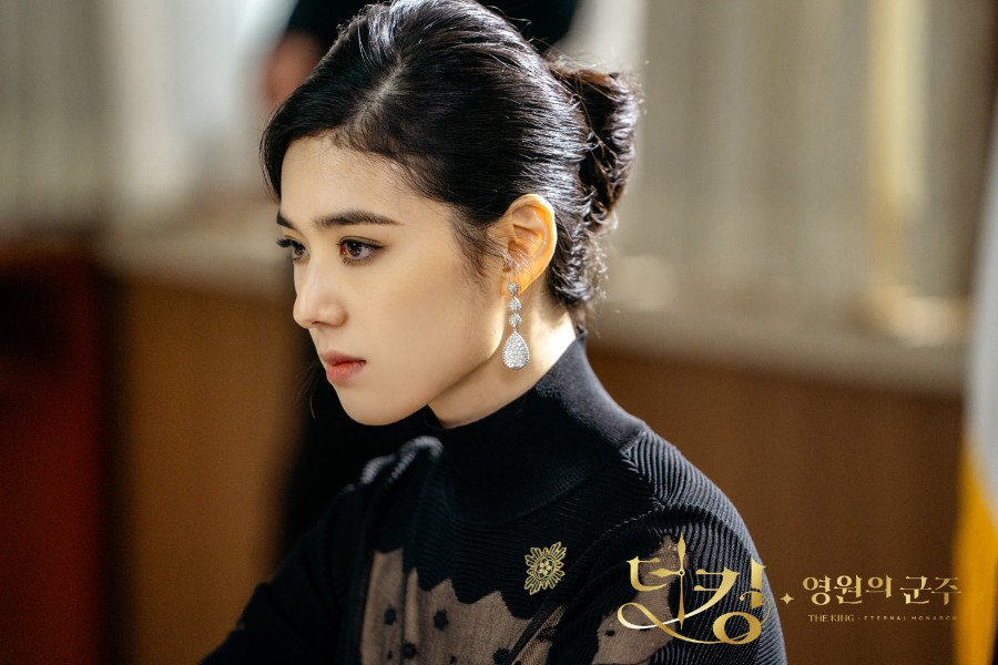 Jung Eun Chae: chuyên vào vai phụ lấn át nữ chính, ngoài đời 2 lần làm tiểu tam - Hình 3