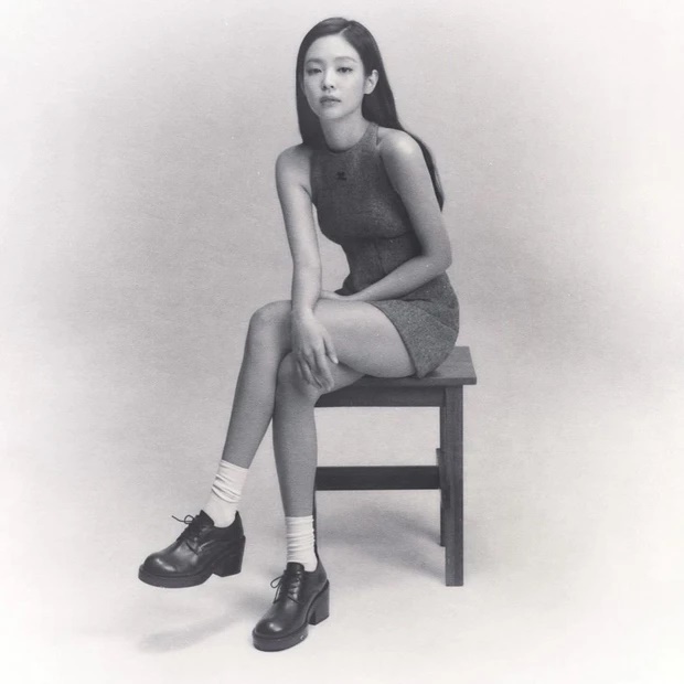 Jennie, Lisa gấp rút mở công ty riêng vì 1 thế lực lớn, nghe xong ai cũng hoảng - Hình 2