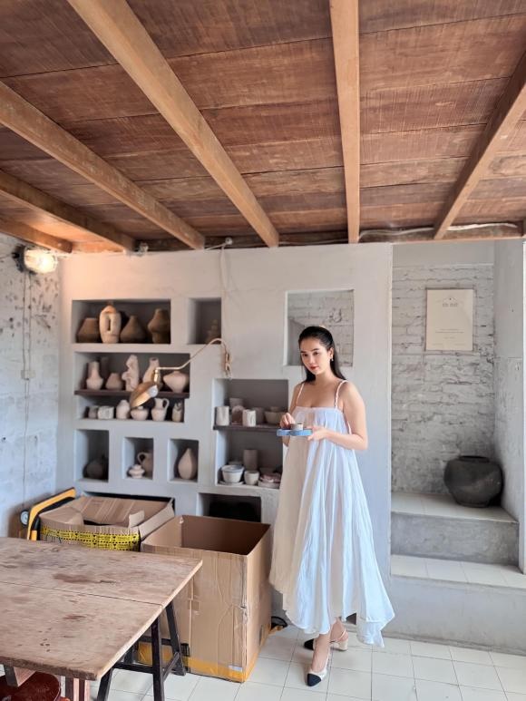 Ngọc Trinh diện áo 2 dây để lộ vết bầm trên cơ thể, thổ lộ điều ước sau biến cố - Hình 1