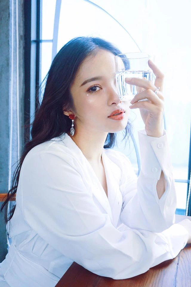 Kaycee: Cựu thành viên nhóm nhạc nữ đông nhất VN, giờ làm YouTuber view khủng - Hình 4