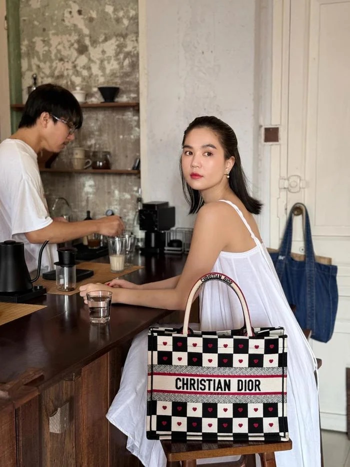 Ngọc Trinh nhắc lại một thứ từ vụ tai nạn lái xe mô tô, xem đây là chuyện nhỏ - Hình 3