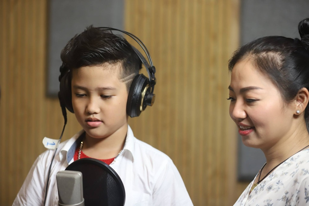 Thanh Lan nhóm Mặt Trời Đỏ: Cô giáo của TLong, nhiều lần muốn bỏ nghề vì 1 lý do - Hình 4