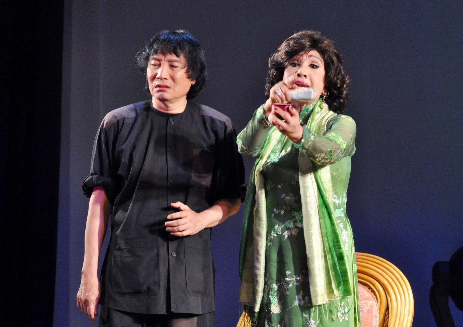 Tuấn Châu: Hoàng tử cải lương bị nhà vợ cấm cửa, 7 năm mới được qua Mỹ theo vợ - Hình 9