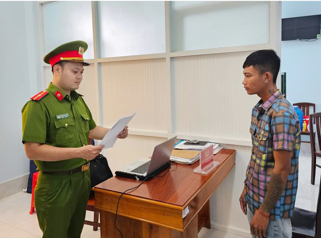 Bạc Liêu: Bắt bị can vừa ra tù lại phạm tội giao cấu với trẻ em - Hình 1