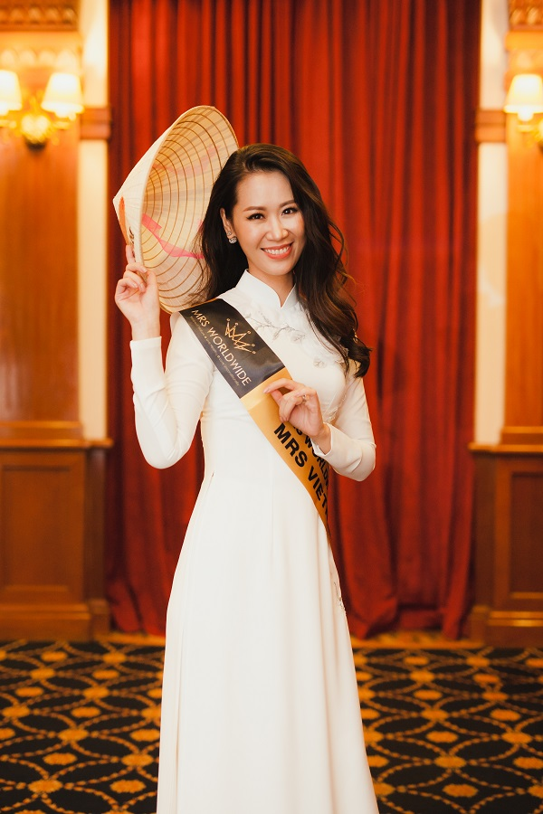 Dương Thùy Linh: Hoa hậu gia thế khủng cùng thời Thùy Lâm, U50 sinh con lần 2 - Hình 8