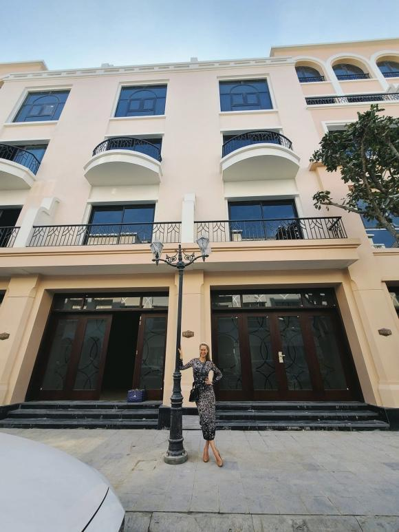 Dương Thùy Linh: Hoa hậu gia thế khủng cùng thời Thùy Lâm, U50 sinh con lần 2 - Hình 7
