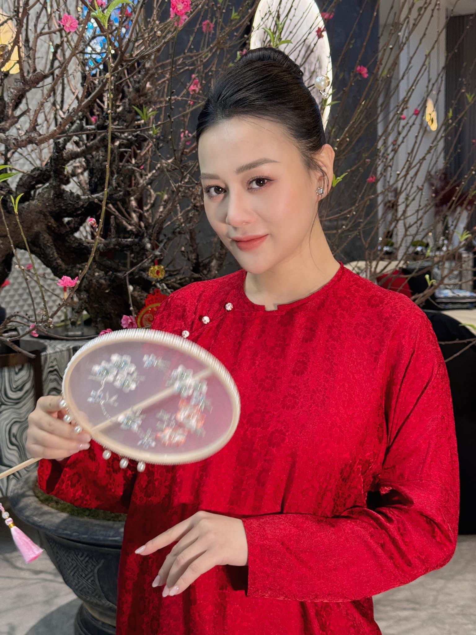 Phương Oanh khoe loạt hình cận mặt, nhan sắc thế nào ở tháng thứ 6 bầu song sinh? - Hình 3