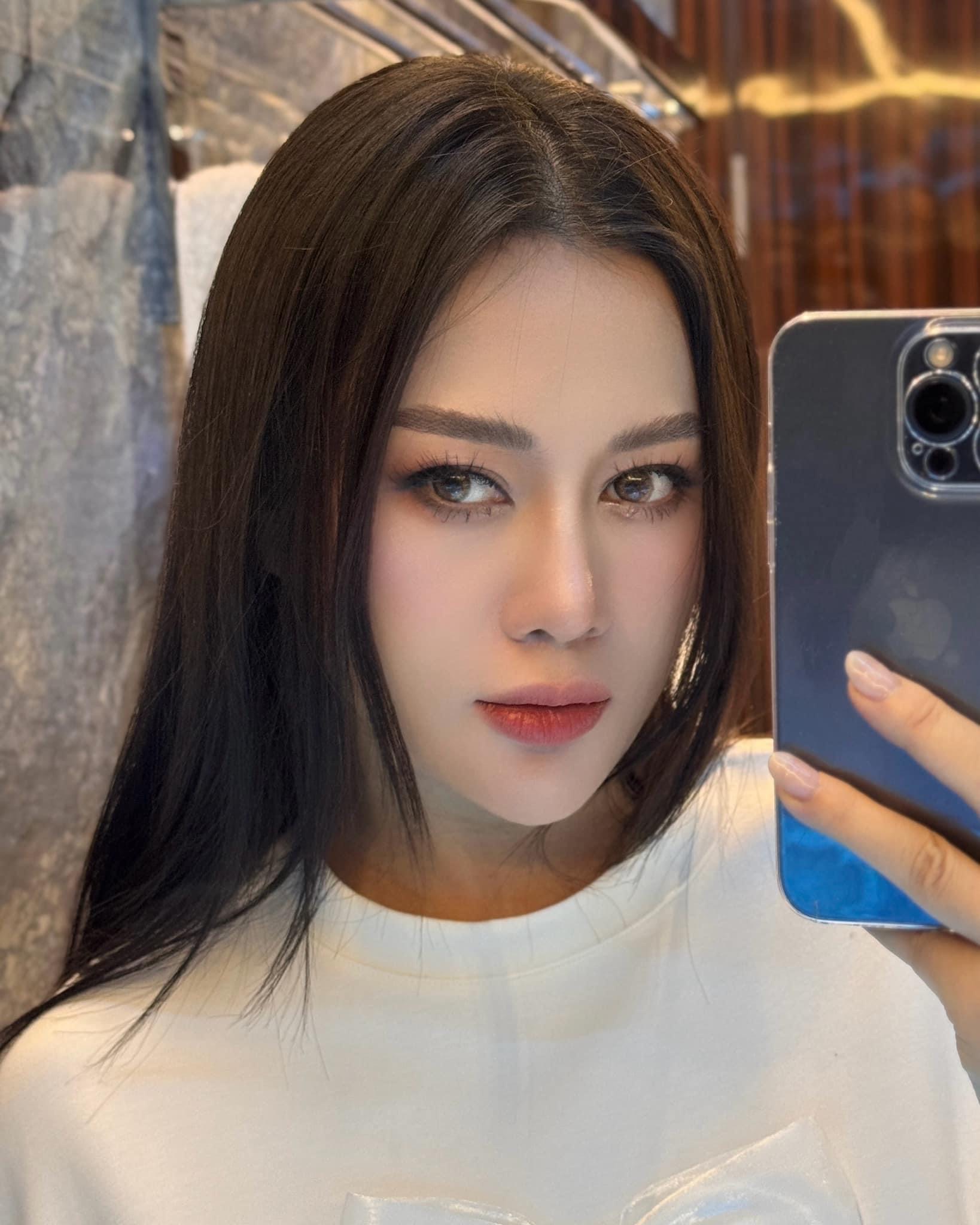 Phương Oanh khoe loạt hình cận mặt, nhan sắc thế nào ở tháng thứ 6 bầu song sinh? - Hình 1
