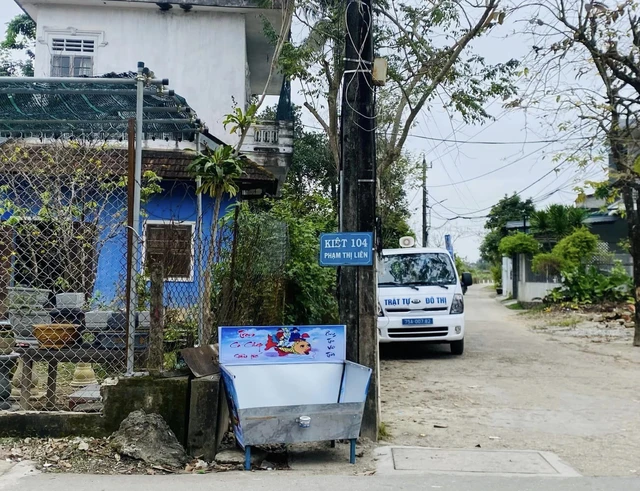 Trạm cá chép siêu tốc đưa ông Táo về trời gây sốt ở Huế - Hình 1