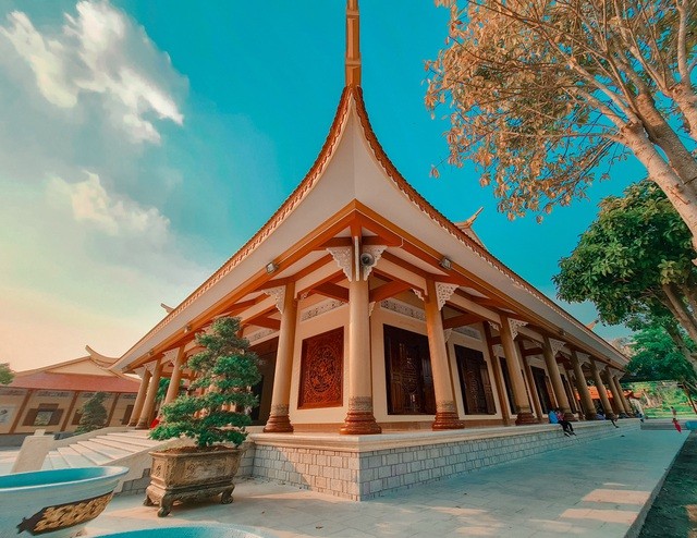 Vịnh Hạ Long thu nhỏ đẹp như tiên cảnh ở An Giang - Hình 6