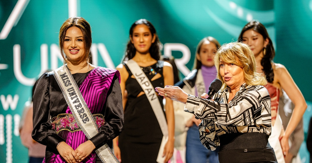 Cựu chủ tịch Miss Universe kiện nữ tỷ phú chuyển giới, phản bác tin mua bán giải - Hình 5