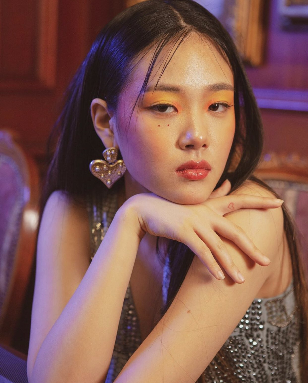 BIBI: nữ thần tượng nổi loạn ngoài đời thật, chuyên trị vai kẻ điên trên màn ảnh - Hình 1