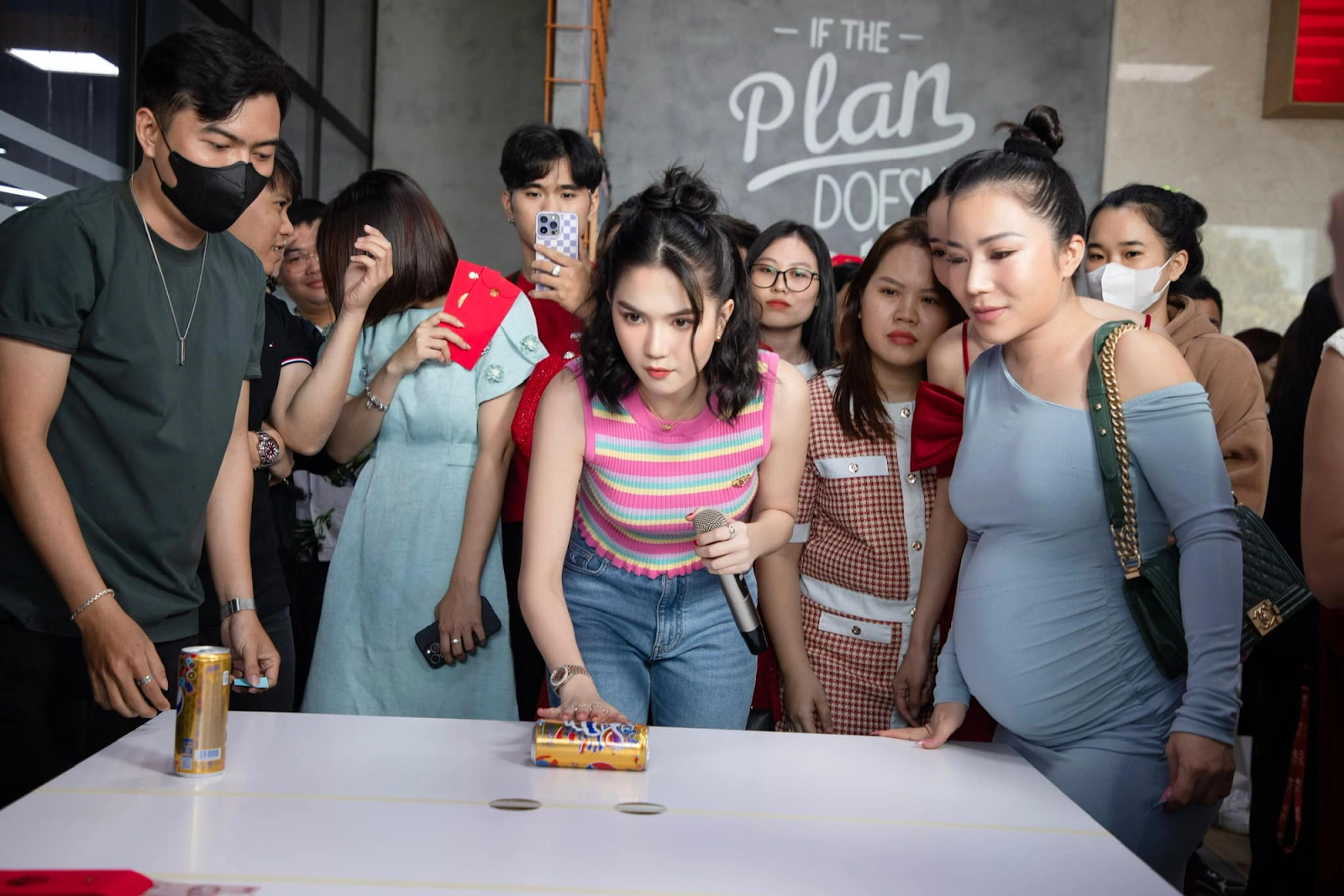 Ngọc Trinh hậu được trả tự do, quyết tìm lại hào quang nhưng gặp trở ngại lớn - Hình 6