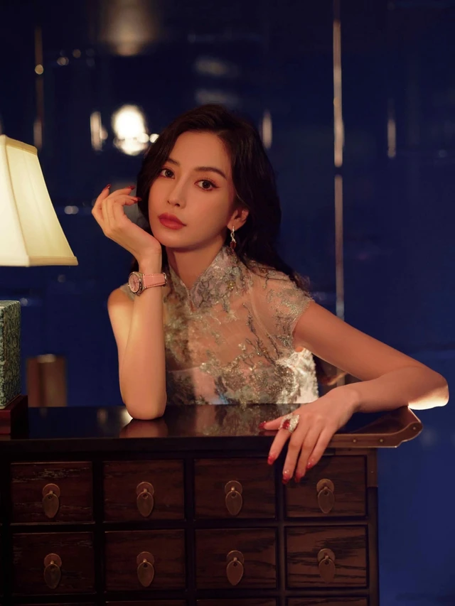 Đạp gió Trung Quốc 2024: 3 sao việt nối gót Chi Pu so tài với Yoona, Angelababy? - Hình 5