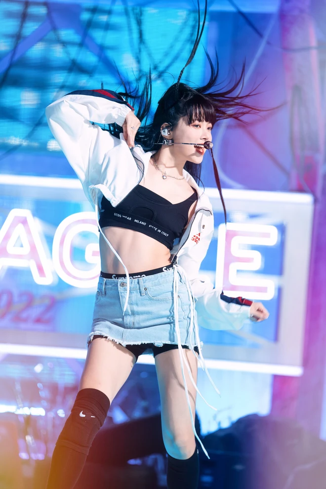 Jennie tiếp tục gặp nạn, bị đổ lỗi là lý do khiến Idol gen 4 nối đuôi hở bạo? - Hình 2