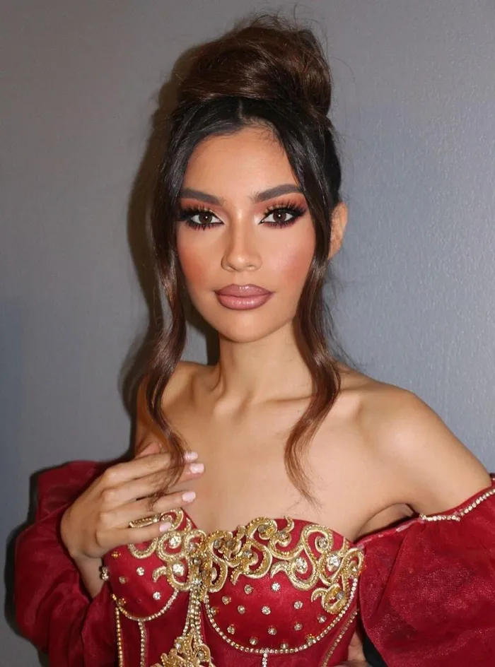 Ứng viên Miss World 2023: Nói 5 thứ tiếng, 2 bằng thạc sĩ, Mai Phương khó so bì - Hình 3