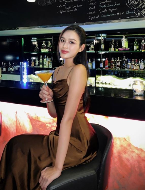 Đỗ Thị Hà hẹn hò thiếu gia, đã ra mắt người thân, sẽ về dinh trong năm nay? - Hình 6