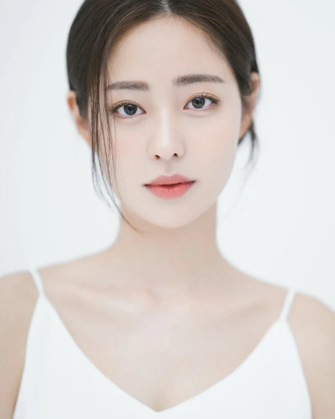 Hoa hậu Hàn Quốc quy tụ ở Địa Ngục Độc Thân, nhan sắc ra sao mà lép vế với idol? - Hình 4