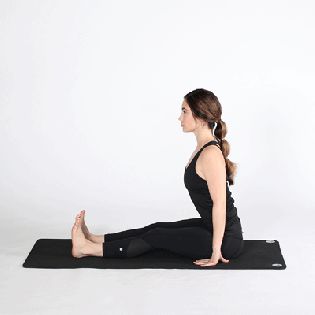 7 tư thế yoga giúp giảm đau khớp khi miền Bắc tiếp tục trở lạnh - Hình 6