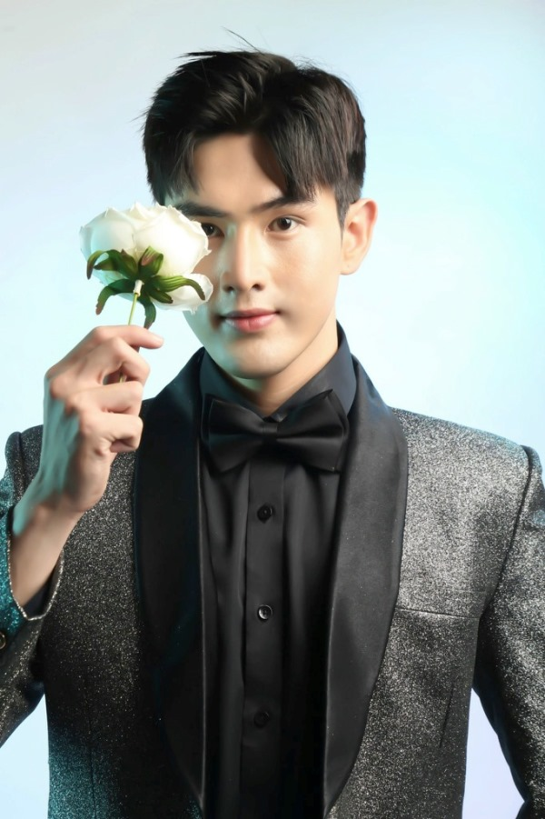 Huy Lâm: Diễn viên trẻ triển vọng, Á vương 2 Mister Tourism World Vietnam 2023 - Hình 1