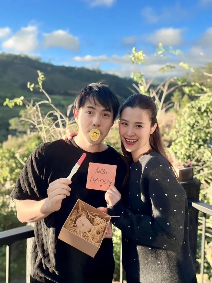 Con gái Đông Nhi làm điều đặc biệt cho bố, nữ ca sĩ chính thức bị ra rìa! - Hình 7