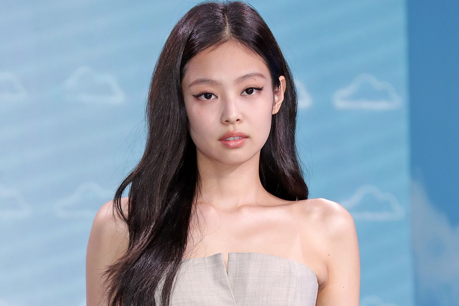 Jennie (BLACKPINK) nhận tin vui khủng, chưa nữ nghệ sĩ Kpop nào có, fan vỡ òa - Hình 6