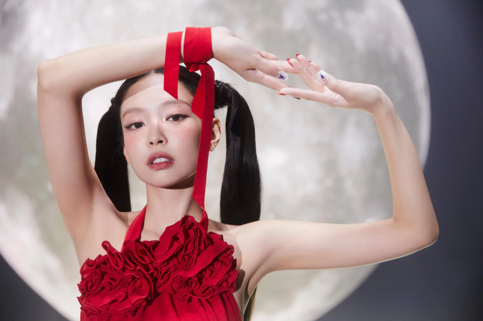 Lisa quê độ vì nữ idol bơ tin nhắn, gọi không thèm nghe dù đến ủng hộ concert - Hình 7