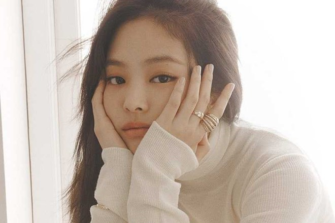 Lisa quê độ vì nữ idol bơ tin nhắn, gọi không thèm nghe dù đến ủng hộ concert - Hình 5
