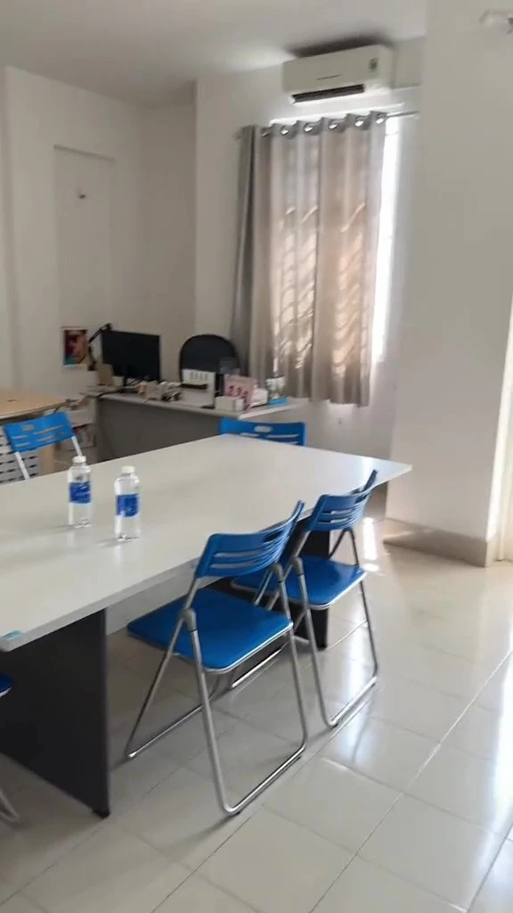 TikToker Pun Pun khoe nhà bố mẹ tặng nhà 14,5 tỷ, netizen chê không đáng tiền! - Hình 4
