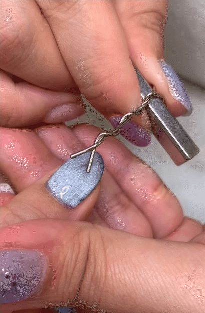 7 mẫu nail đẹp nức nở: Jisoo khởi xướng 1 xu hướng, hay ho nhất là cái tên dải ngân hà - Hình 5