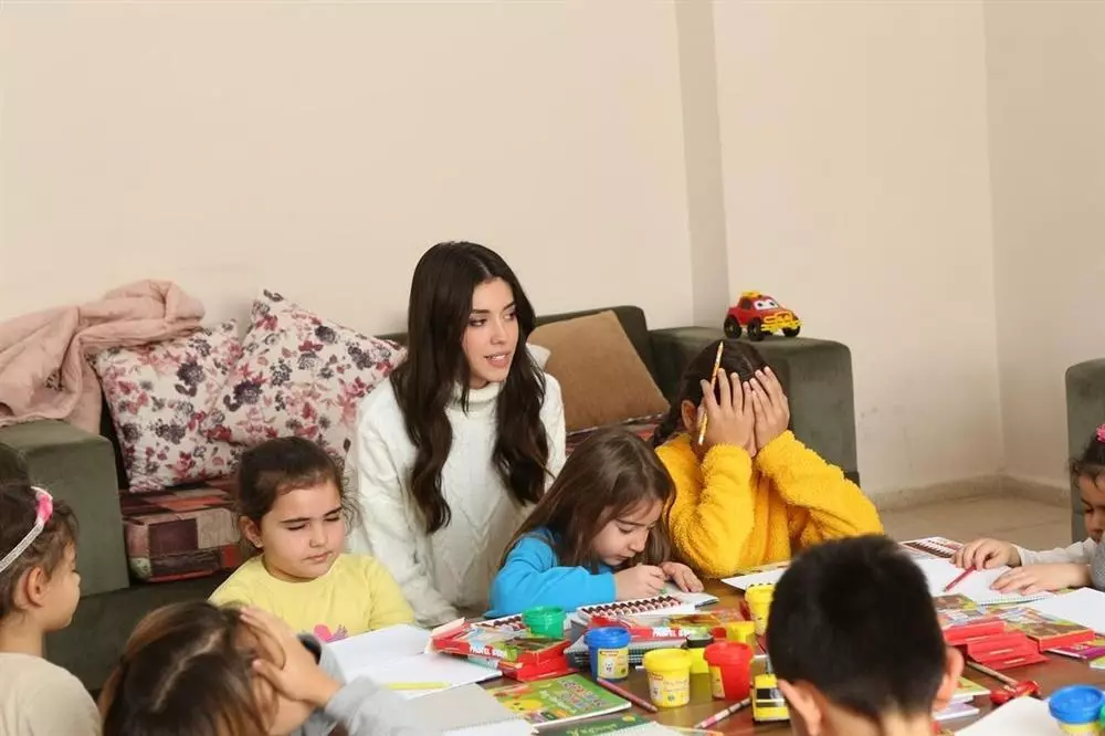 Miss World 2024 đã kết thúc, dân tình vẫn tiếc nuối cho đại diện Thổ Nhĩ Kỳ - Hình 5