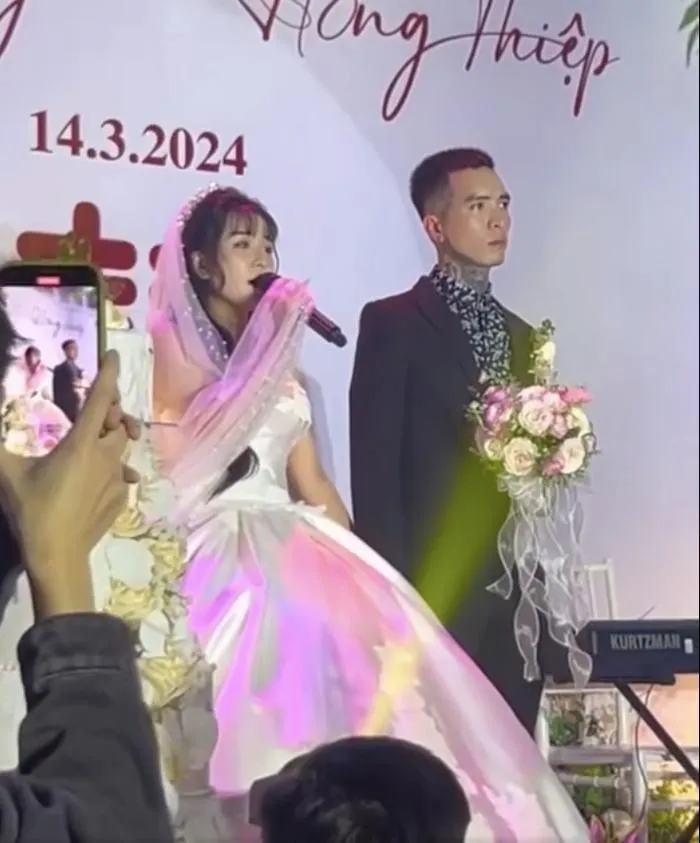 Chú rể mời 13 tình cũ đi đám cưới, cô dâu tỏ thái độ kì lạ làm ai cũng kinh ngạc - Hình 2