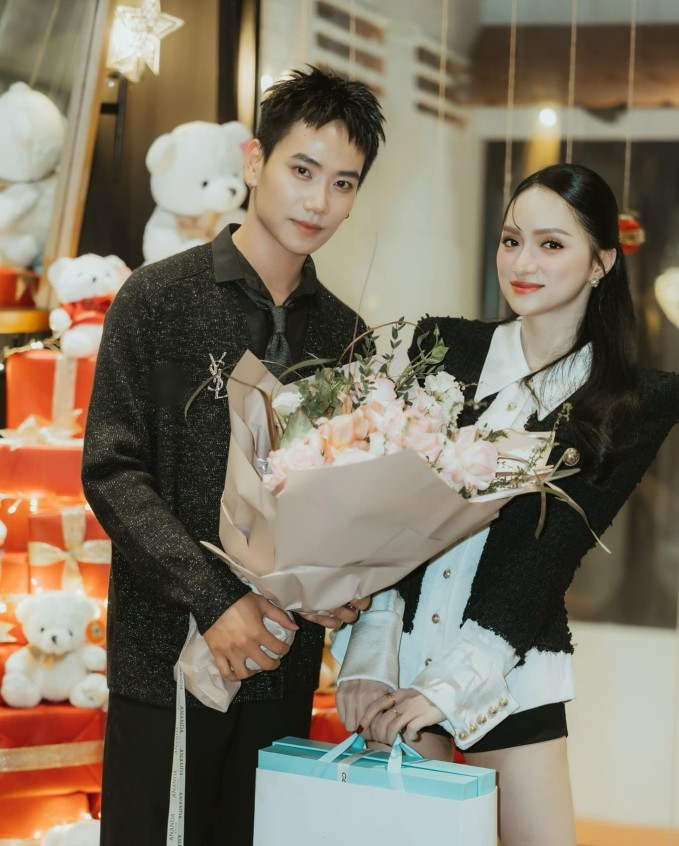 Hương Giang lộ bằng chứng hẹn hò trai trẻ, danh tính cực sốc, là thánh hút gái - Hình 2