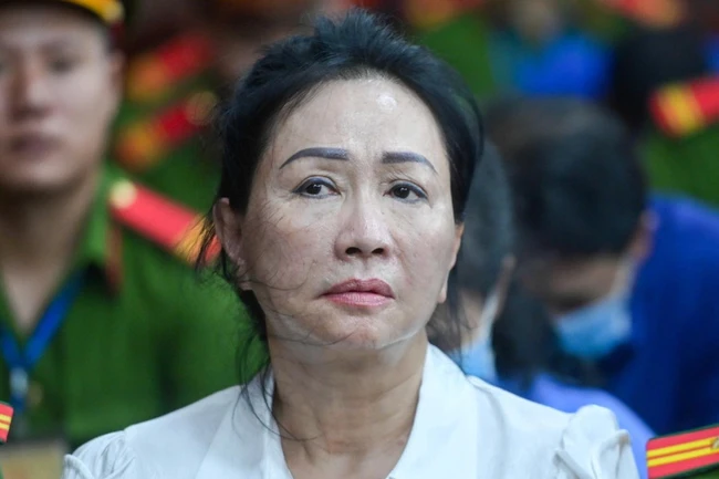 Bà Trương Mỹ Lan bần thần nghe đề nghị án tử, được trao cơ hội gặp lại con gái - Hình 3