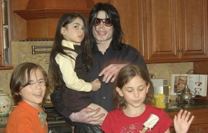 The tragedy of Michael Jackson's 3 children: The eldest son is sick, the daughter commits suicide because of rape, the youngest son is bullied - Photo 2