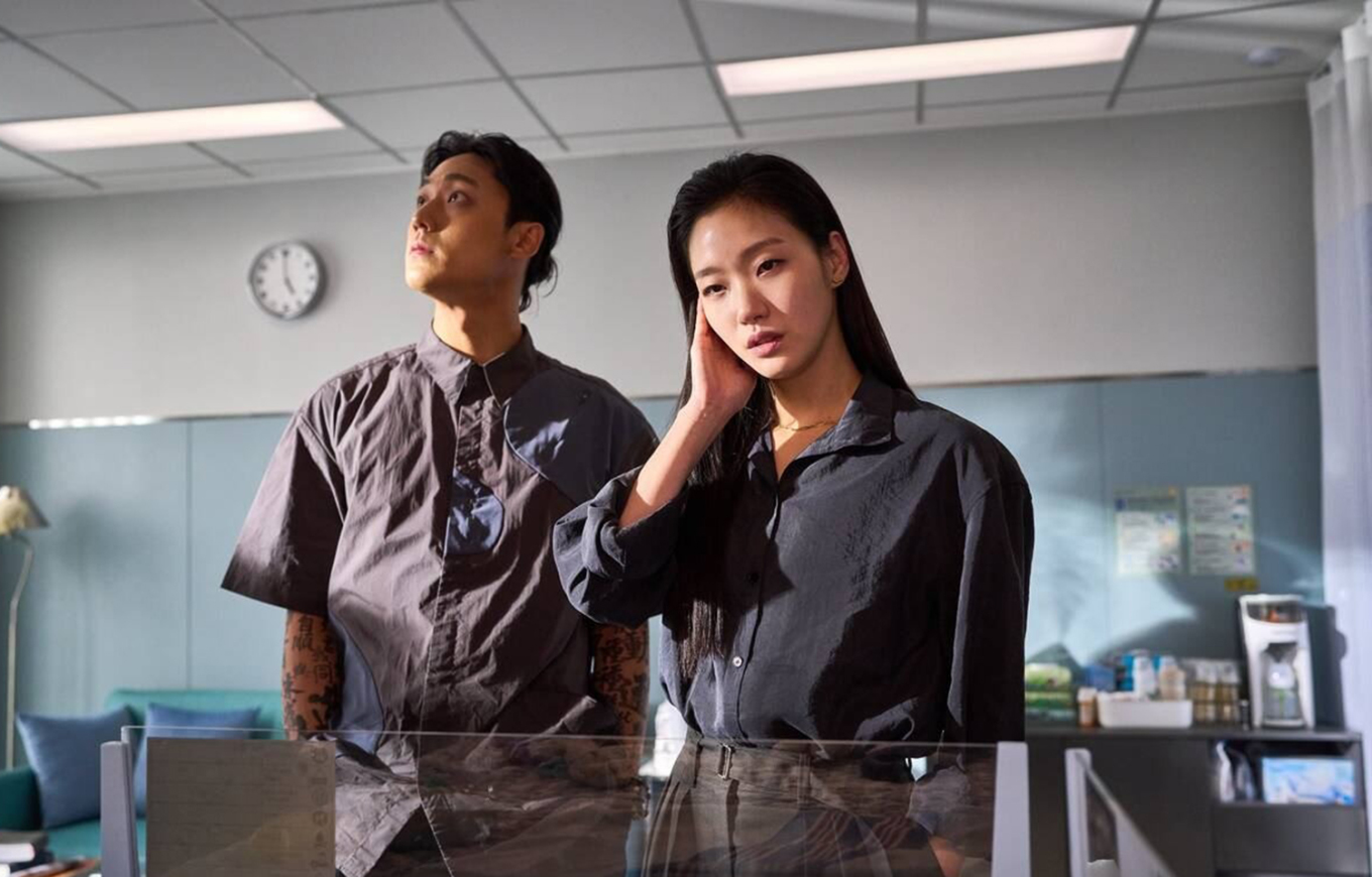 Quật mộ trùng ma mắc lỗi nặng, thu 100 tỷ liệu có xứng đáng? - Hình 2
